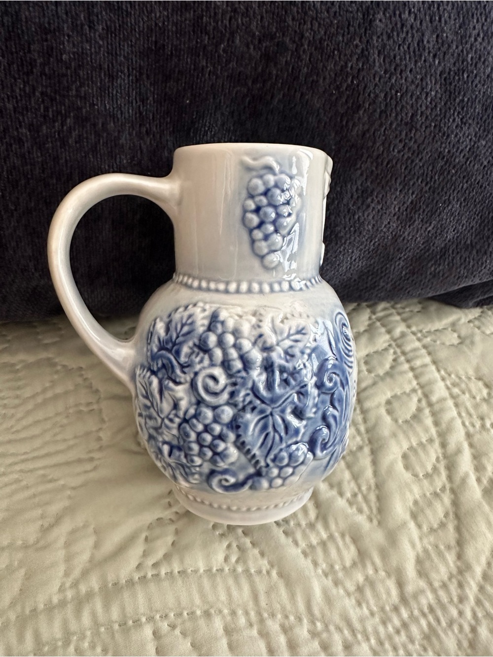 Vintage Jim Beam Beameister Stoneware Ceramic Wine Pitcher Promotional 1970’s
